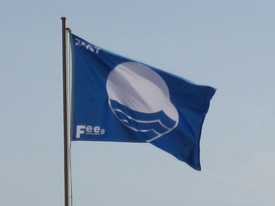 20110525191952-bandera-azul-del-2007-400x300.jpg